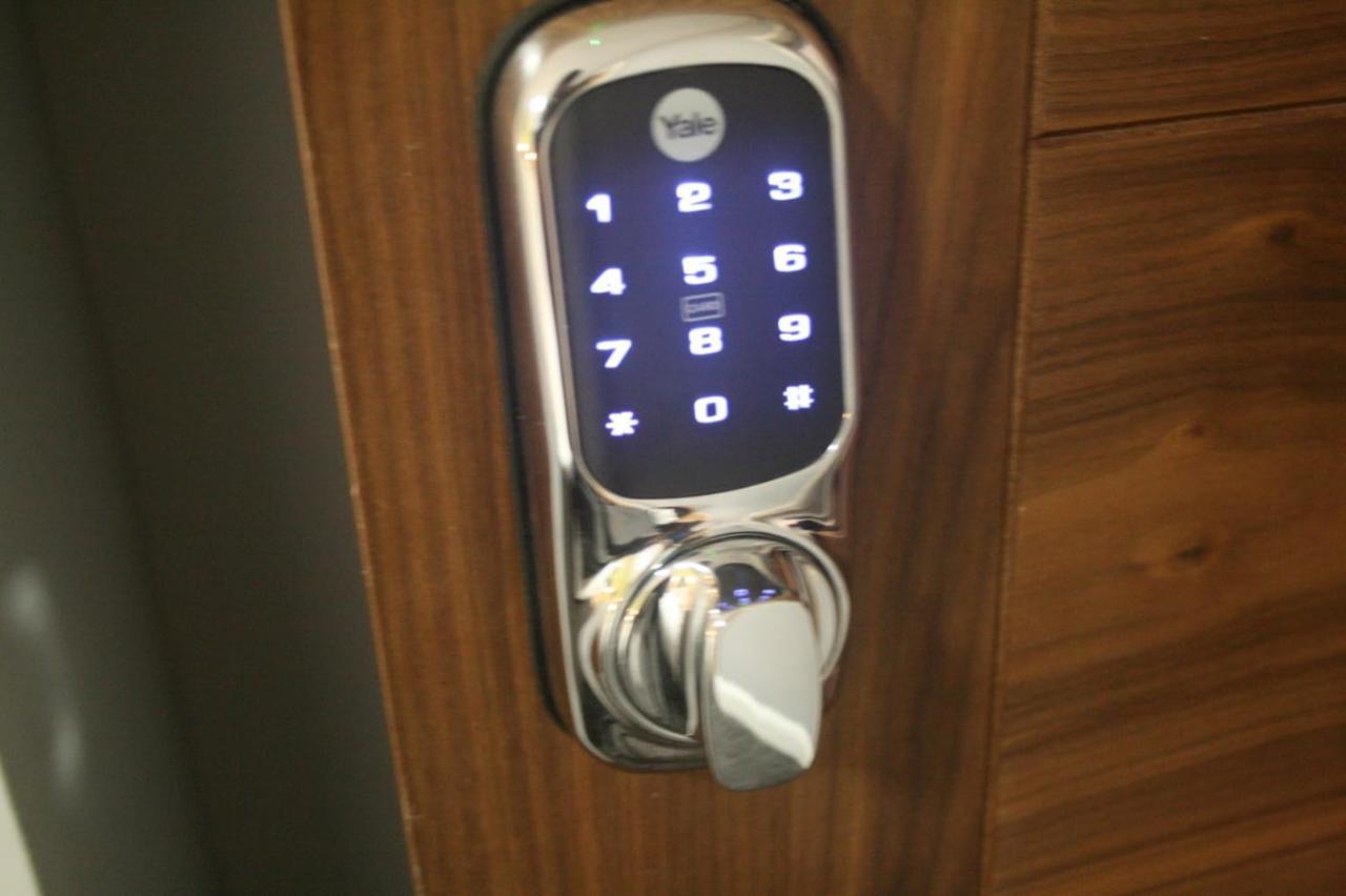 The Spring Bank Aparthotel Preston  Ngoại thất bức ảnh
